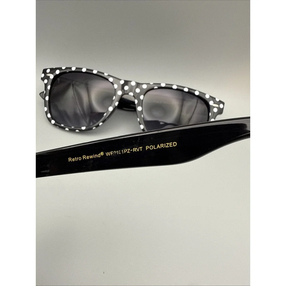 Retro Rewind product set